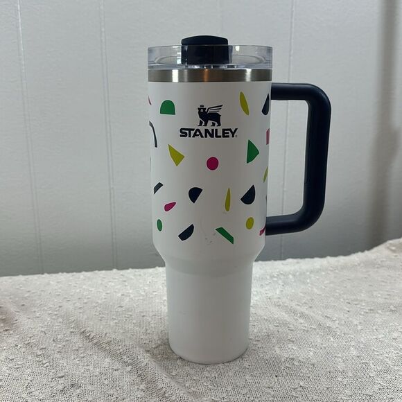 STANLEY Abstract Geos 40 oz Stainless Steel H2.0 Flowstate Quencher Tumbler - Picture 2 of 8